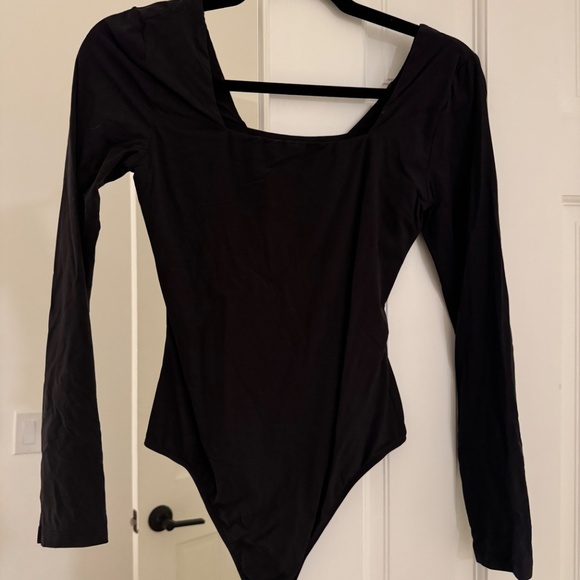 Black long sleeve bodysuit - Picture 2 of 2